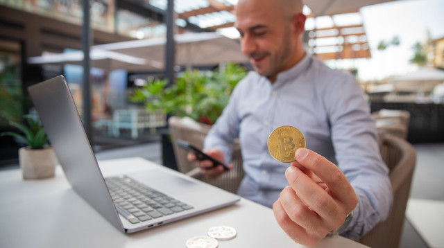 מטבעות קריפטו (צילום: FREEPIK)