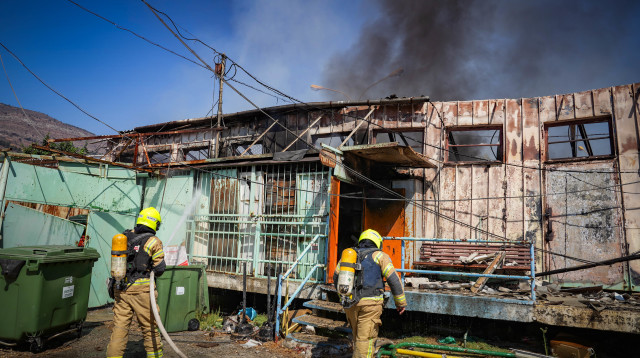 פגיעה ישירה בקרית שמונה (צילום: איל מרגולין, פלאש 90)