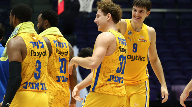 רוקאס יוקובאיטיס, מכבי תל אביב (צילום: דני מרון)