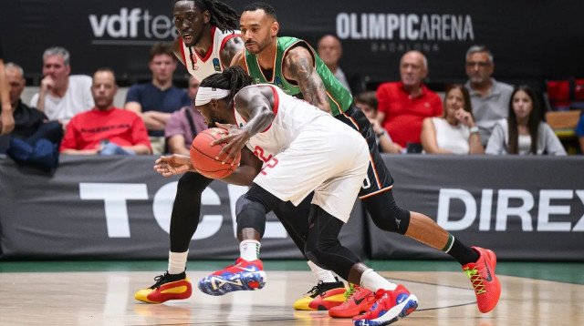 ג'ונתן מוטלי, הפועל תל אביב (צילום: אתר רשמי, D. Grau-CJB)