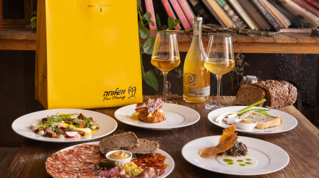 מארז משלוחה Sessions של מסעדת טלביה (צילום: דניאל לילה)