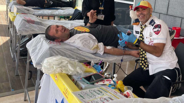 התרמת דם באסותא רמת החייל (צילום: דוברות אסותא)