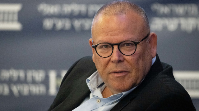 ארנון בר דוד (צילום: יונתן זינדל, פלאש 90)