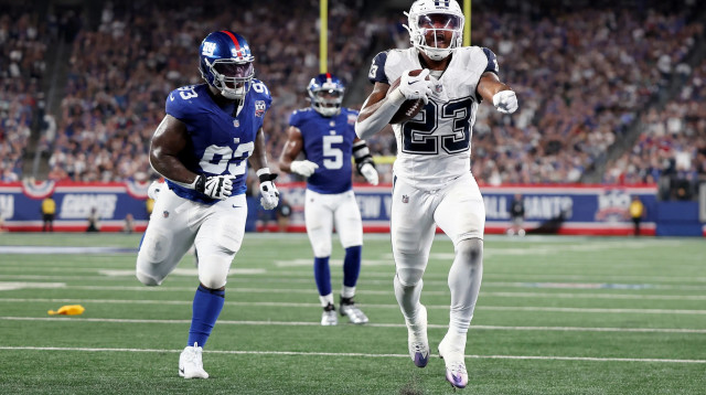 ריקו דאודל מדאלאס חוגג טאצ'דאון, הקאובויס נחלצו מרצף שני הפסדים (צילום: GettyImages, Luke Hales)