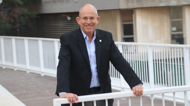 פרופ' משה צבירן, ראש מערך היזמות והחדשנות באוניברסיטת תל אביב (צילום: שחר שחר, דוברות אוניברסיטת תל אביב)