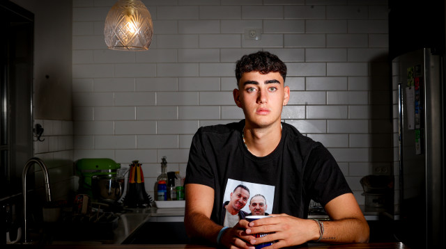 אופיר אנגל (צילום: שלומי יוסף)