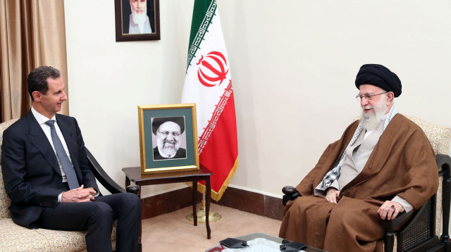 בשאר אל-אסד, עלי חמינאי  (צילום: Office of the Iranian Supreme Leader/WANA (West Asia News Agency) via REUTERS)