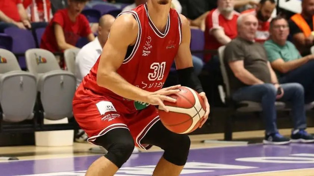 נועם יעקב, הפועל תל אביב (צילום: אודי ציטיאט)