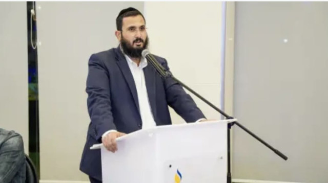 רוצה לקבור מתים רק בשיבה טובה. ניסים אלקסלסי (צילום: שניאור שיף)