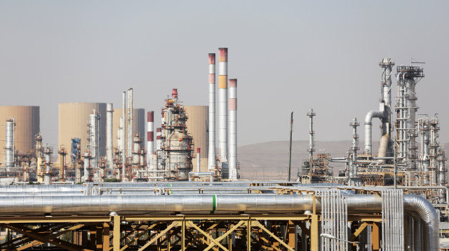 בית זיקוק לנפט וגז באיספהאן, איראן (צילום: רויטרס)