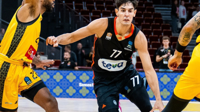 שחקן אולם, בן שרף (צילום: GettyImages, Mateusz Slodkowski)