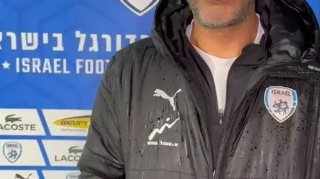 גיא לוזון מאמן הנבחרת הצעירה של ישראל (צילום: אתר רשמי, ההתאחדות לכדורגל)