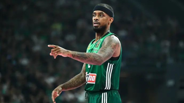 תתחיל להתרגל. לורנזו בראון (צילום: GettyImages, Stefanos Kyriazis/NurPhoto)