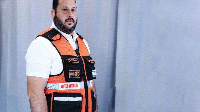 חזי רוזנבאום (צילום: אברהם קטנוב)