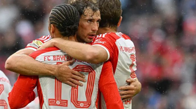 על הכוונת. גורצקה וסאנה (צילום: GettyImages, CHRISTOF STACHE/AFP)