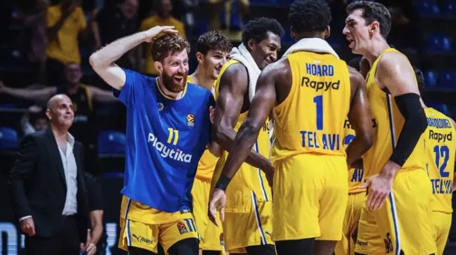 ניצחון גדול. מכבי תל אביב חוגגת (צילום: אתר רשמי, ג'ורג'יה קוסטיץ')