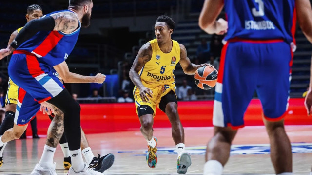 סייבן לי, מכבי תל אביב (צילום: אתר רשמי, ג'ורג'יה קוסטיץ')