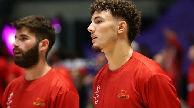 נועם יעקב, הפועל תל אביב (צילום: אודי ציטיאט)