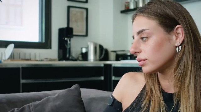 מייה שם ב״מחוברים״ (צילום: אוהד רומנו, HOT)