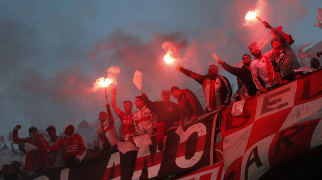 אוהדי ריבר פלייט, סופר קלאסיקו (צילום: רויטרס)