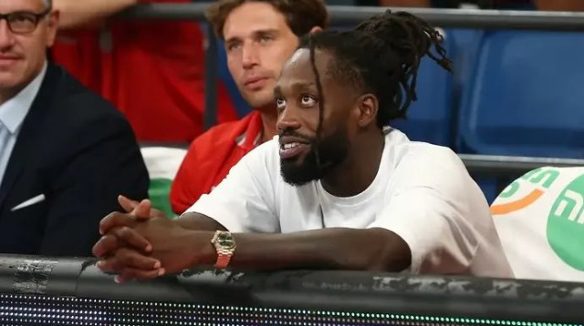 "אוהב להיות כאן, אוהב את הסגל". בוורלי (צילום: אודי ציטיאט)