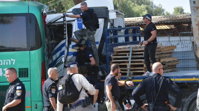 פיגוע דריסה בגלילות (צילום: אבשלום ששוני)