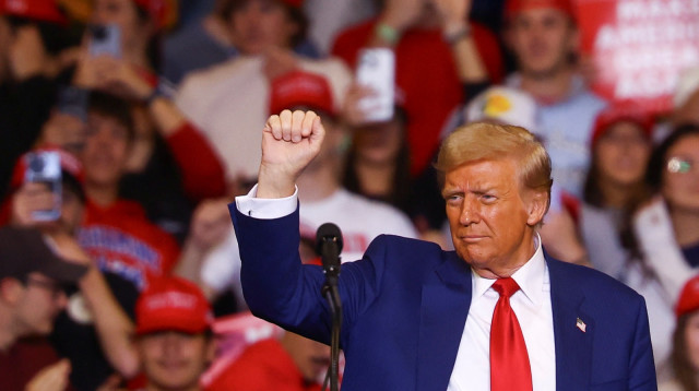 דונלד טראמפ בעצרת תמיכה (צילום: רויטרס)