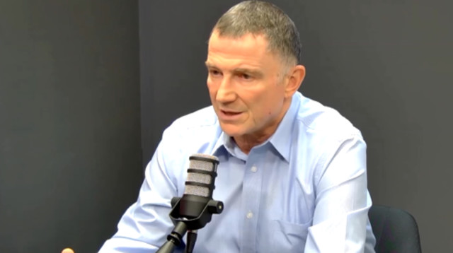 ח"כ יולי אדלשטיין חבר הכנסת מטעם מפלגת הליכוד ויושב ראש ועדת החוץ והביטחון של הכנסת (צילום: מעריב אונליין)