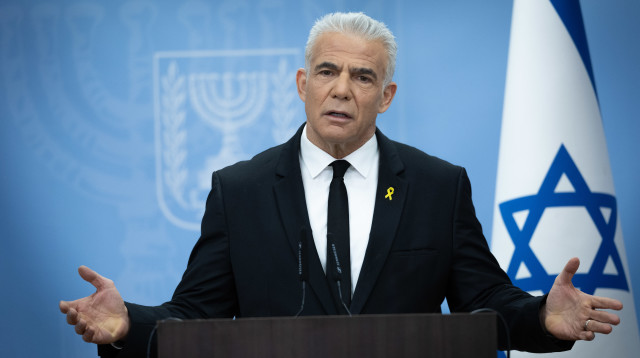 יאיר לפיד (צילום: יונתן זינדל, פלאש 90)