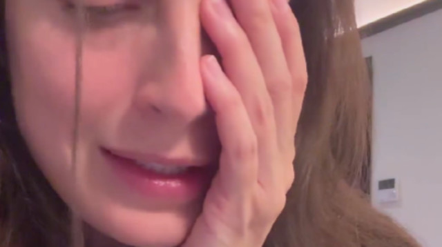 עדי שילון נשברת (צילום: מתוך אינסטגרם)