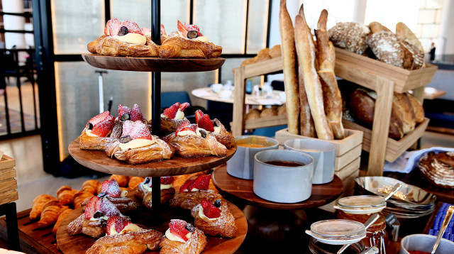 מסעדת סרייה במלון קמפינסקי  (צילום: תמר מצפי)