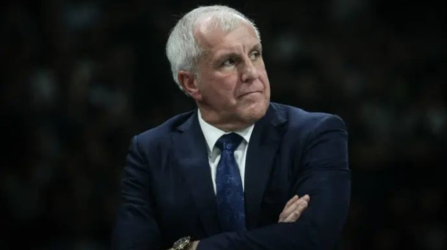 פתאום, מכבי צריכה לעבור להרכב גארדים ולרעיונות התקפיים כירורגיים. ז'ליקו אוברדוביץ' (צילום: GettyImages, Oliver Bunic/AFP)