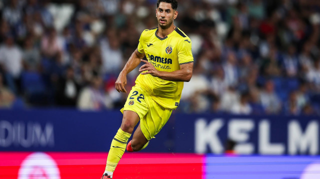 איוסה פרס שחקן ויאריאל (צילום: GettyImages, Eric Alonso)