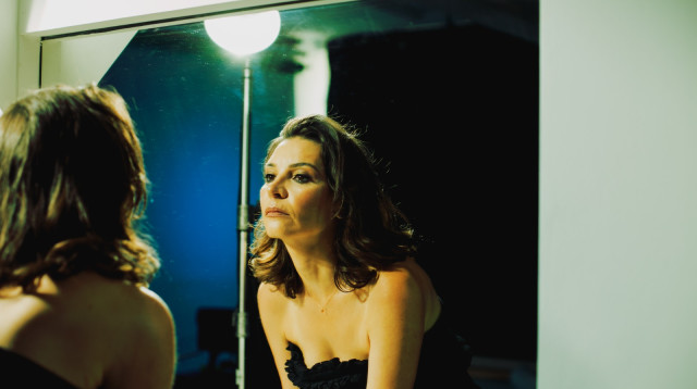 מרינה שויף "NO NAME" (צילום: דריה קוזמינה)