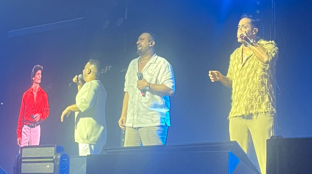 הפרויקט של רביבו והולוגרמת זוהר ארגוב בהאנגר 11 (צילום: יחצ)