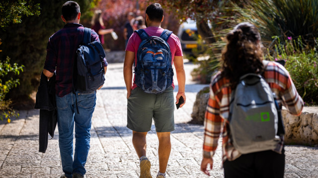 סטונדנטים אוניברסיטה העברית (צילום: אוליביה פיטוסי, פלאש 90)