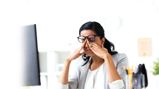 שחיקה נפשית אצל עובדים? יש תקן חדש שמסייע לזה (צילום: אינגאימג')