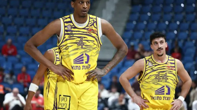 לא כוחות. בינגהאם (צילום: דני מרון)