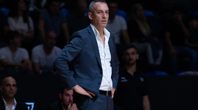 עודד קטש מאמן מכבי תל אביב (צילום: אימג'בנק  GettyImages)