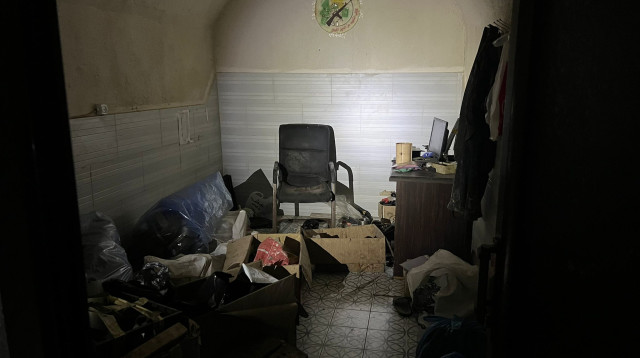 חדר שהייה שאותר במנהרת חמאס (צילום: דובר צה"ל)
