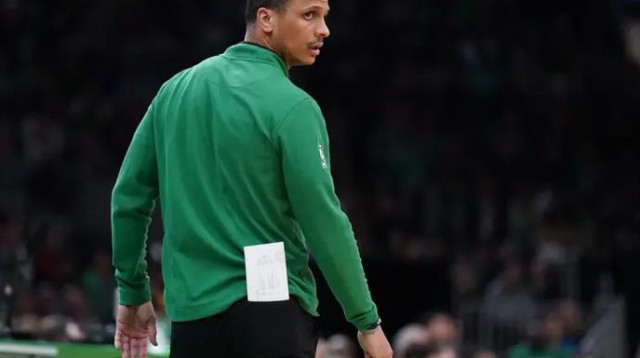 ב-NBA ממשיכים לתמוך. מאזולה (צילום: רויטרס)