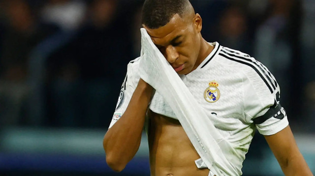 קיליאן אמבפה שחקן ריאל מדריד מאוכזב (צילום: רויטרס)