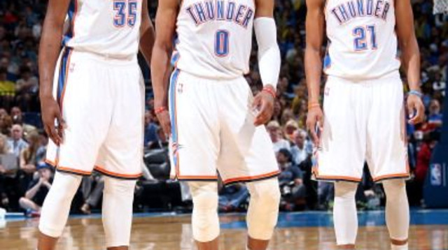 קווין דוראנט ראסל ווסטברוק אנדרה רוברסון (צילום: Layne Murdoch)