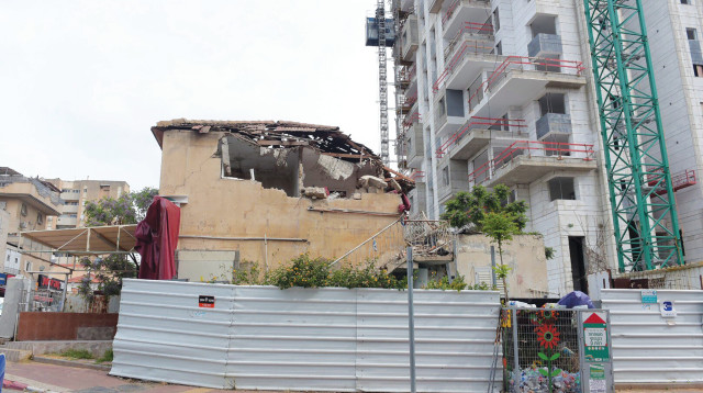 בניין בתמ"א  (צילום: אבשלום ששוני)