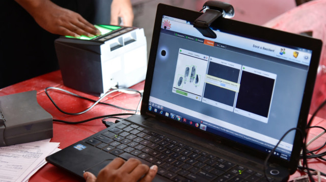 זיהוי אצבע ביומטרי (צילום: שאטרסטוק)