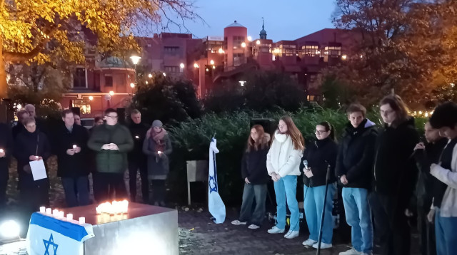 טקס לציון ליל הבדולח (צילום: יחצ)