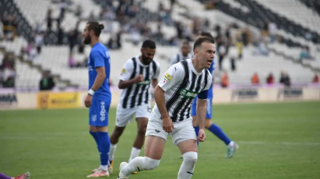 ביברס נאתכו שחקן פרטיזן בלגרד (צילום: אתר רשמי, פרטיזן בלגרד)