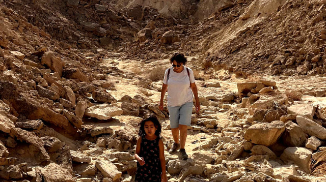 שביל החבצלות על שם אהד כהן ז''ל, בסמוך למושב עידן (צילום: אביעד בר, הערבה התיכונה)