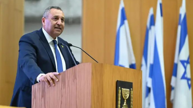 "אתם בונים את דור העתיד". סימון דוידסון (צילום: אלעד גוטמן)