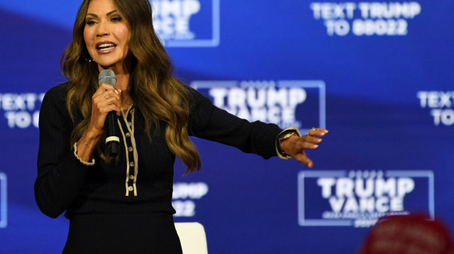 קריסטי נואם, מושלת דקוטה הדרומית שתסייע לאכיפת ההגירה בממשל טראמפ (צילום: רויטרס)